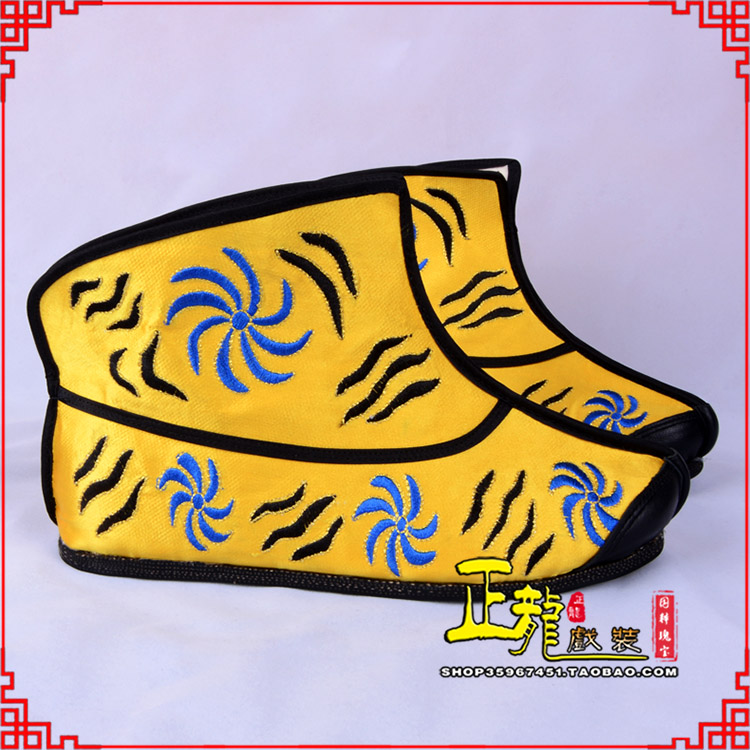 农安.美猴王靴子虎纹靴金黄快靴 猴鞋